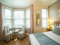 OYO Lina Guest House Hotels in Elsfield