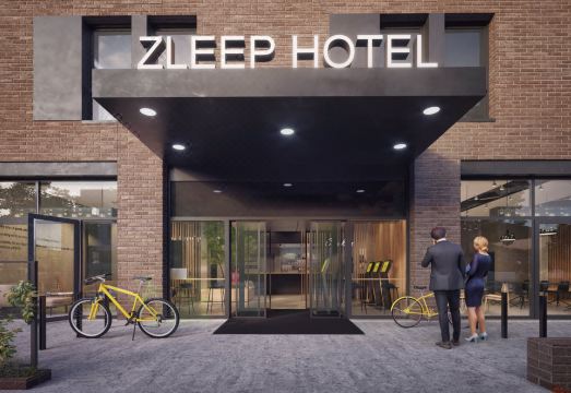 즐립 호텔 프라하 로비