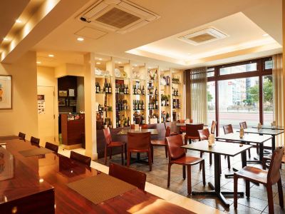 レストラン ホテルユクエスタ旭橋の写真