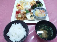 Hotel Crown Hills Imabari - petit déjeuner