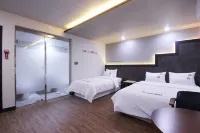 Ulsan Samsan Koi Hotel