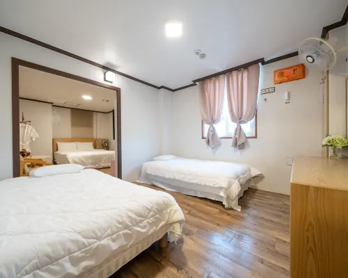 Incheon (Seokmodo) Hotel ボムンサテンプル周辺のホテル