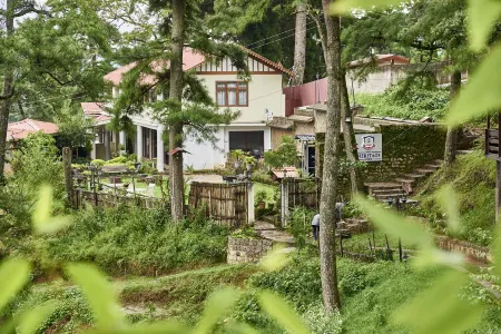 The Heritage Club - Tripura Castle