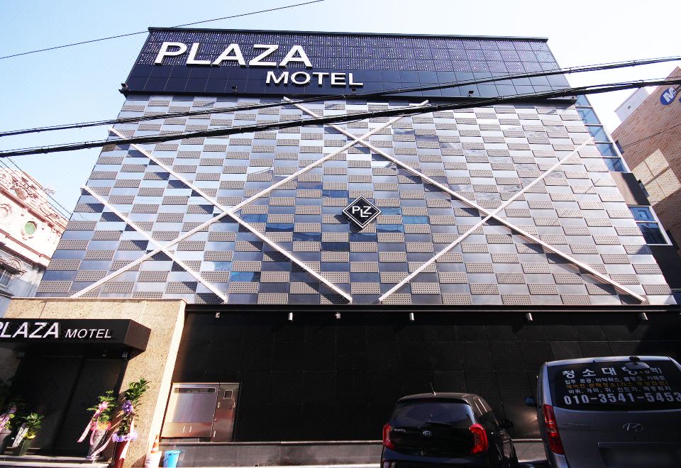 프라자모텔 객실 내부 이미지