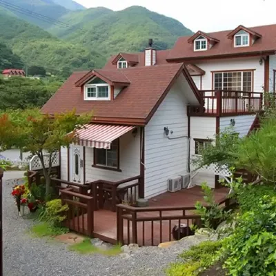 Baenae-Gol Alpensia Pension Hotels near Paraeso Falls