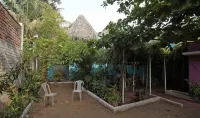 Baalaji Guest House Hotels near Barathiyar Meseum at Pondicherry