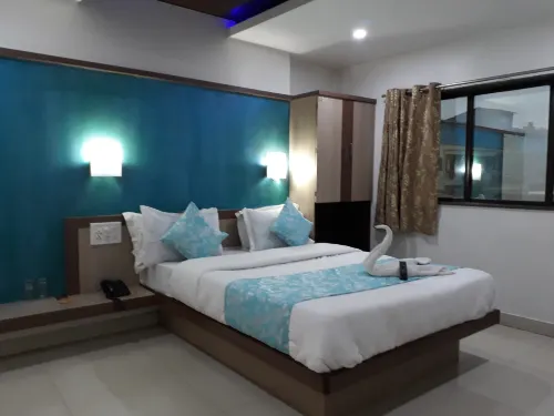 Hotel Sunrise Hotels in Mahabaleshwar