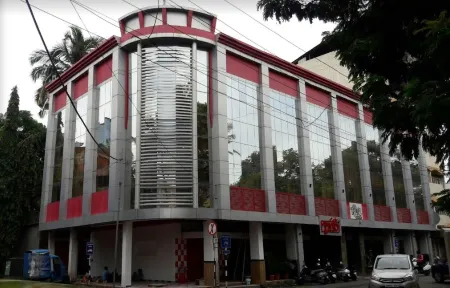 The Tato Hotel Отели в г. Мормугао