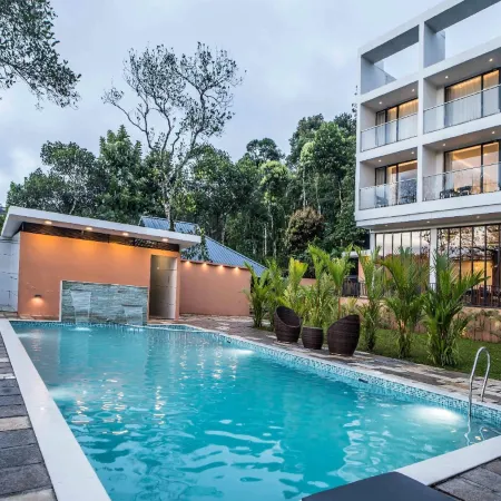 Wild Avenue Resort & Spa