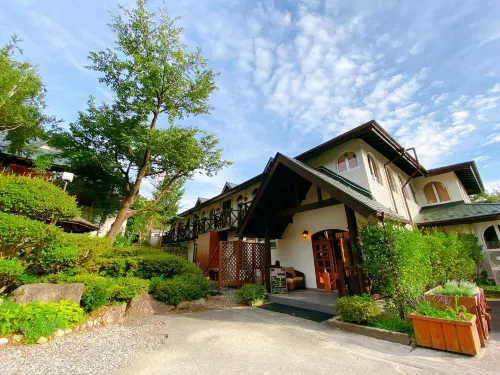 Lodge Atelier Hotels in Hokuto