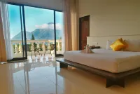 Vanda Gardenia Hotel & Resort Hotel dekat Bumi Perkemahan Air Terjun Dlundung
