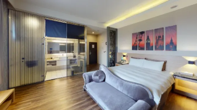 YU CHUN HOTEL 台中空港周辺のホテル