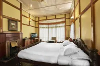 The Heritage Club - Tripura Castle - balcony