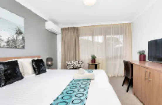 Peninsula Nelson Bay Motel and Serviced Apartments