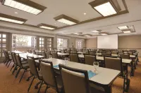 Hyatt House Cypress Anaheim Hotels in Cypress