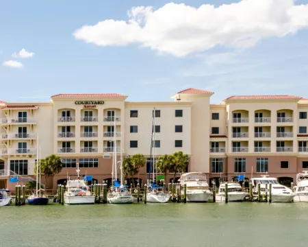 Courtyard St. Petersburg Clearwater/Madeira Beach Hotels in Madeira Beach