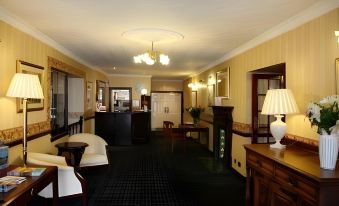 Grampian Hotel