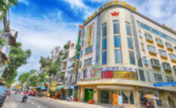 Dong Kinh Hotel Các khách sạn gần Khu Trại Giam Bệnh Viện Chợ Quán