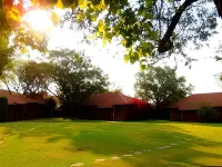 African Footprints Lodge Hotels near Ludwig＇s Roses Egoli