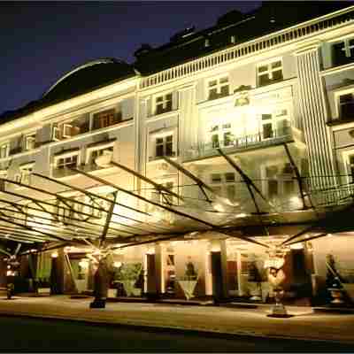 Hotel Royal Hotel Exterior