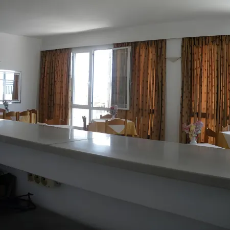 Hotel Anna Apartments