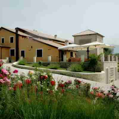 Vallantica Resort & Spa Hotel Exterior