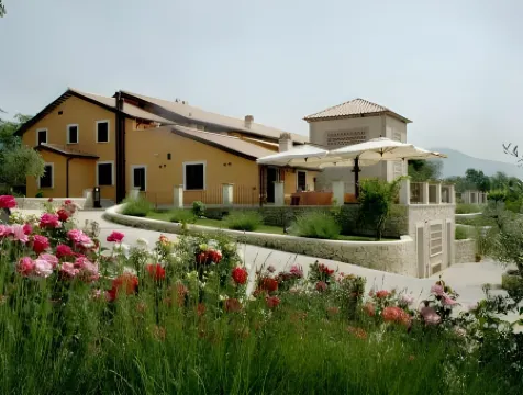 Vallantica Resort & Spa