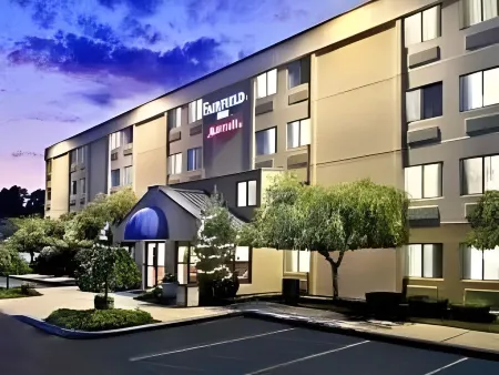 Fairfield Inn Manchester-Boston Regional Airport