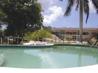 Conty's Motel Hotels in Lely Resort