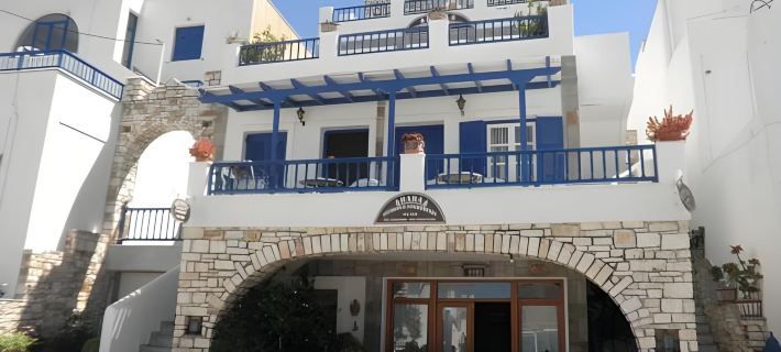 Hara Studios and Apartments Hotels in Naoussa
