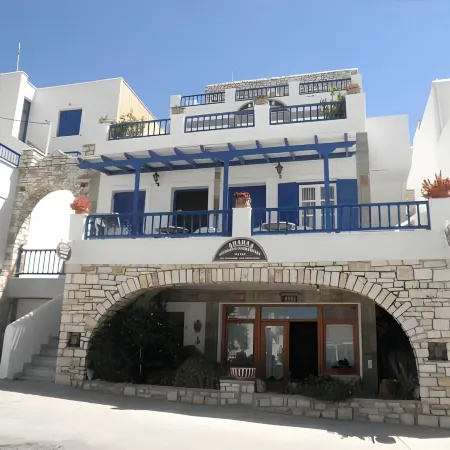 Hara Studios and Apartments