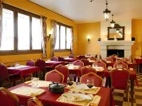 Logis -Hotel & Restaurant de la Place Hotels in Anctoville