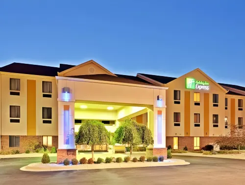 Holiday Inn Express & Suites DAYTON WEST - BROOKVILLE by IHG - Parkering