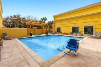 La Quinta Inn & Suites by Wyndham San Antonio Medical Ctr NW - piscina