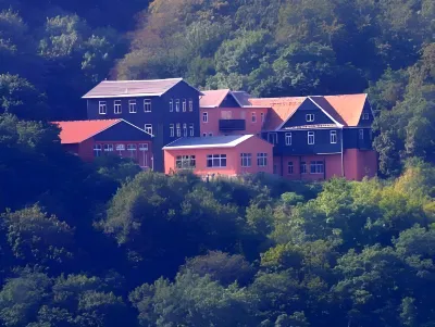Akzent Berghotel Rosstrappe Hotel dekat Kloster Michaelstein