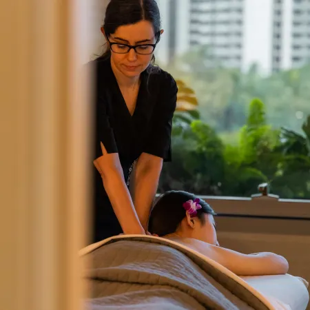 Ka Laʻi Waikiki Beach, LXR Hotels & Resorts