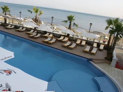 帕拉斯溫泉飯店 Durres Amphitheatre附近的飯店