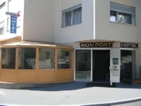 Bon Port Hotels in Montreux