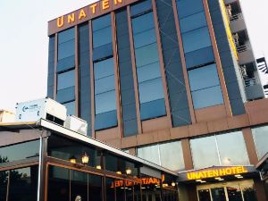 Unaten Otel