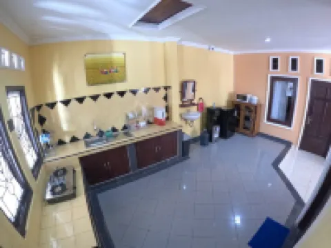 Griya Sidoarum Hotels in Godean