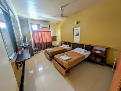 Hotel Bala Regency Hotels near HST Shopping Complex