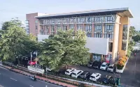 Horison Ultima Ratu Serang Hotel dekat Mall Of Serang