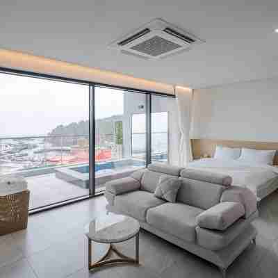 포항 마담아네뜨 풀빌라 (반려동물 가능) Rooms