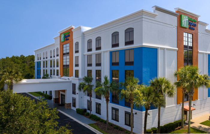 Holiday Inn Express & Suites FLEMING ISLAND by IHG