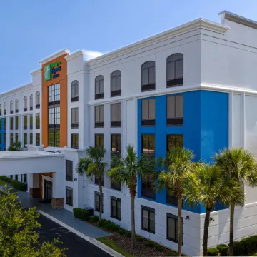 Holiday Inn Express & Suites FLEMING ISLAND by IHG