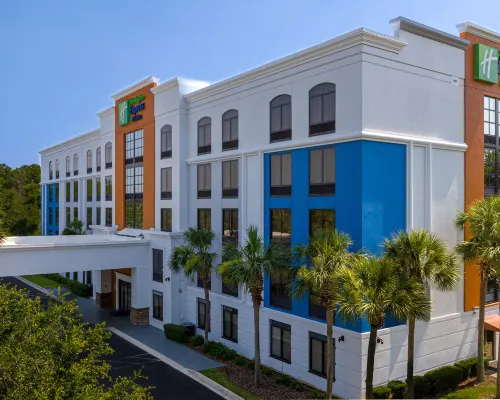 Holiday Inn Express & Suites FLEMING ISLAND by IHG Hotels in Clay County
