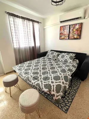 Garden Studio with Pool,Parking Near Airport