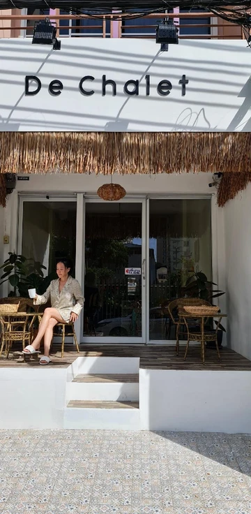 รูปภาพของเดอร์ ชาเลต์