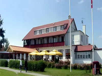 Kysthotellet Djursland Hotels near Ulla Lundsgart - Djursland