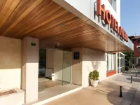 Hotel Miera Hotels near Parque Los Pinares